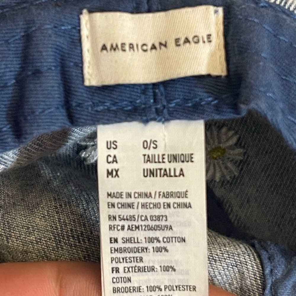 American Eagle Embroidered Flower Print Denim Bucket Hat - Picture 4 of 4
